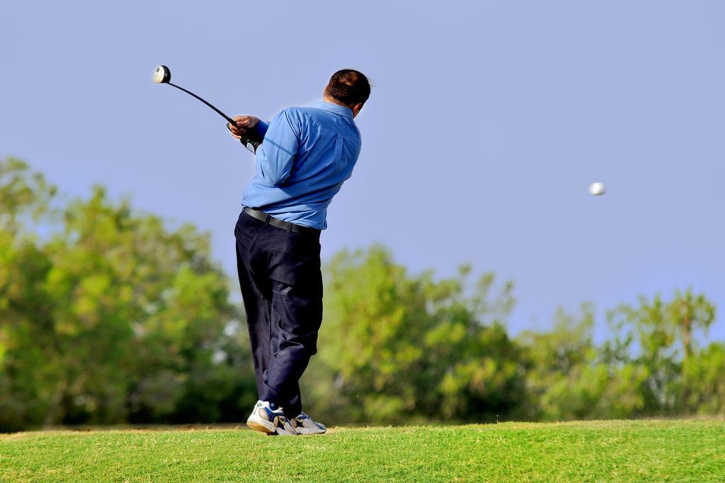 Dreamworld Resort, Hotel & Golf Course Karachi Exterior photo